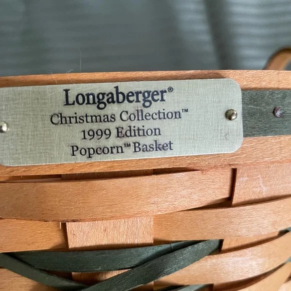 Longaberger Christmas Collection 1999 Popcorn Basket with Green Striped Liner - Picture 6 of 11